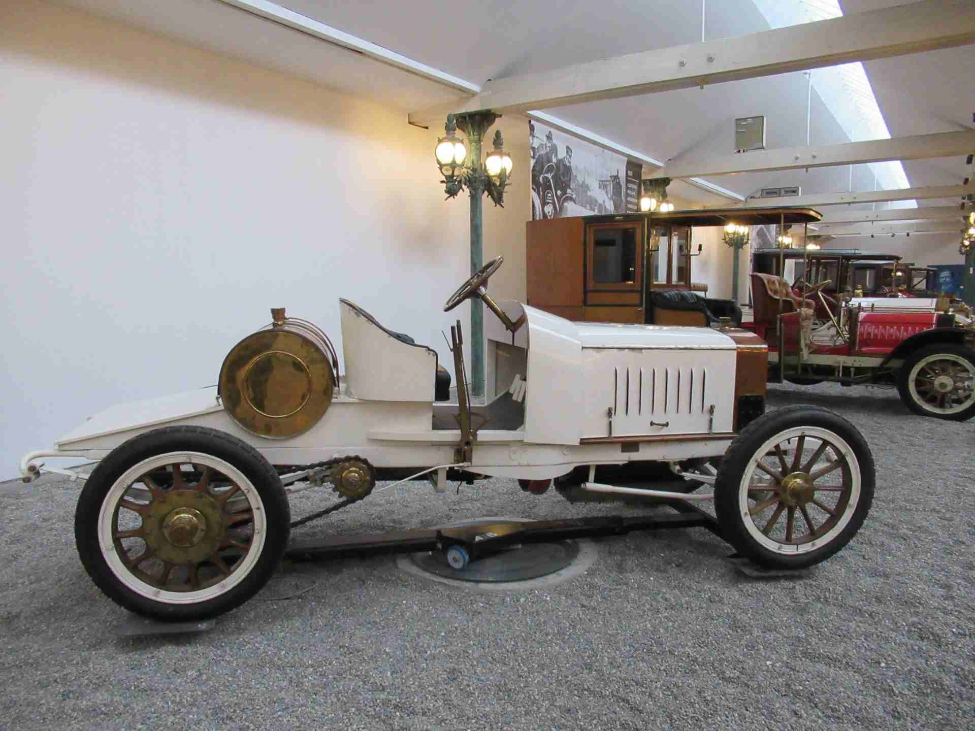 4 musee de l automobile 95 