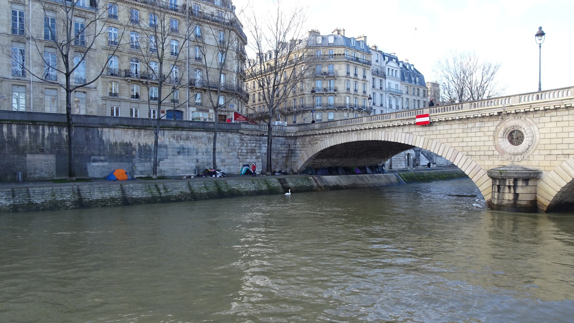 Croisiere sur la seine alain 16 086