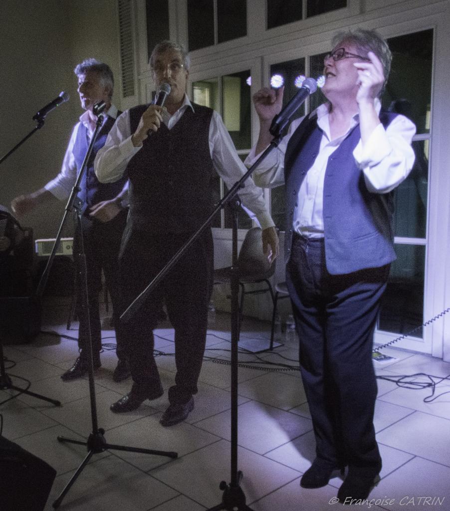Spectacle (27)